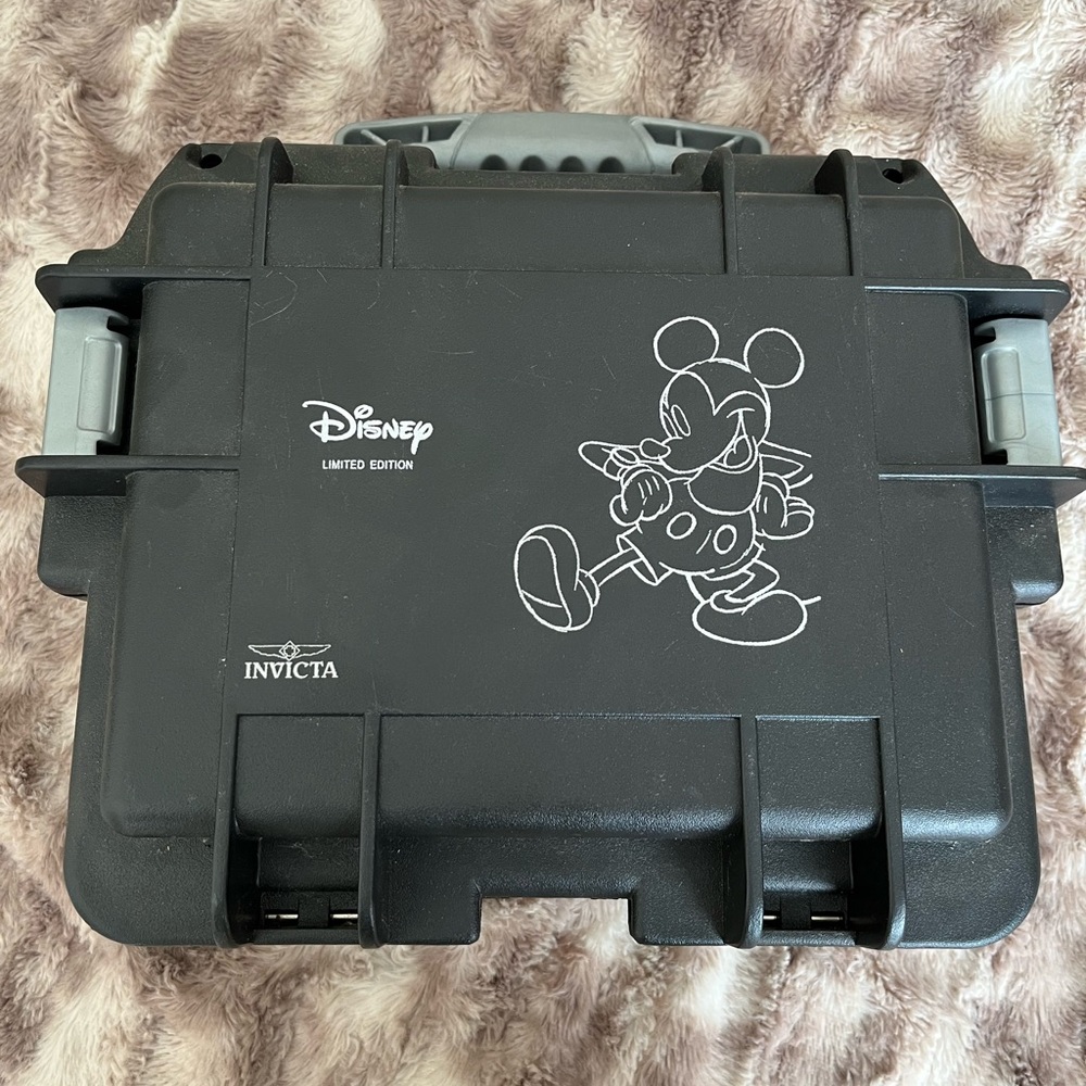 Invicta Disney Watch Carrying Case